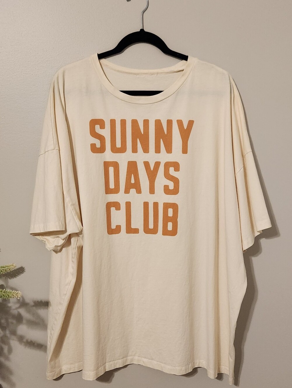Sunny Days Club Graphic Tee - Cream with Orange Print